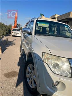 ميتسوبيشي باجيرو